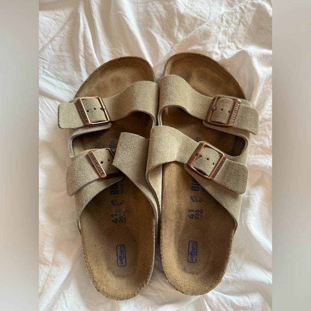 Birkenstock Arizona Soft Footbed Sandals Suede Tan Size 41 Women’s 10 men’s 8